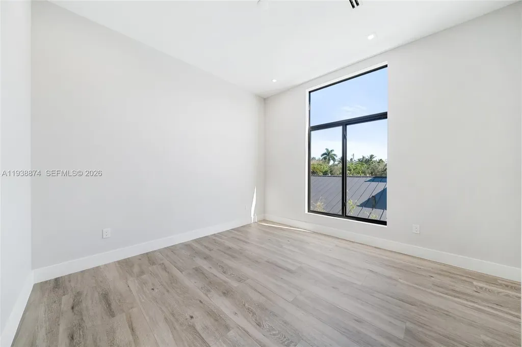 1117 SE 9th Street Fort Lauderdale FL 33316