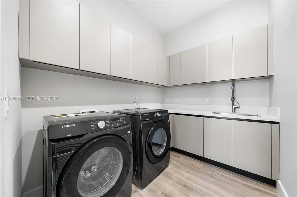 1117 SE 9th Street Fort Lauderdale FL 33316