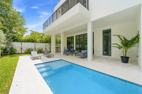 1117 SE 9th Street Fort Lauderdale FL 33316
