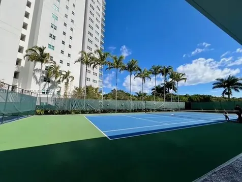 14951 Royal Oaks Lane North Miami FL 33181