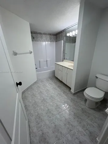 17455 NW 75th Place Hialeah FL 33015
