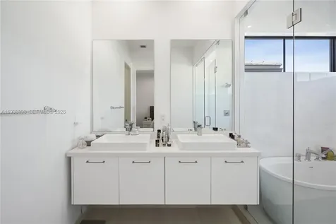 8144 NW 43rd Street Doral FL 33166