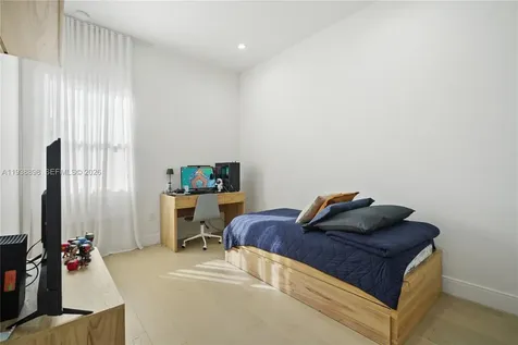 8144 NW 43rd Street Doral FL 33166