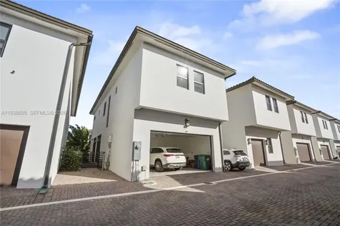 8144 NW 43rd Street Doral FL 33166