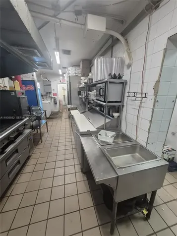 Restaurant Washington Avenue Miami Beach FL 33139