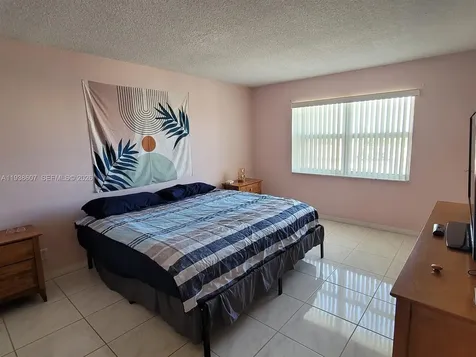 401 Golden Isles Drive Hallandale Beach FL 33009