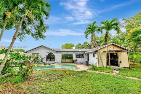 717 SW Aster Road Port St. Lucie FL 34953