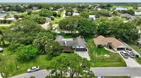 717 SW Aster Road Port St. Lucie FL 34953