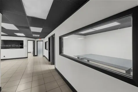 1905 NW 93rd Avenue Doral FL 33172