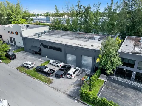 1905 NW 93rd Avenue Doral FL 33172