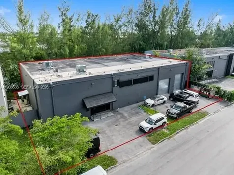 1905 NW 93rd Avenue Doral FL 33172