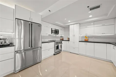 2843 S Bayshore Drive Miami FL 33133