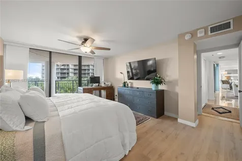 2843 S Bayshore Drive Miami FL 33133