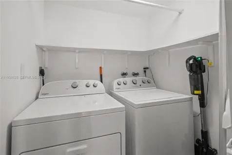 2843 S Bayshore Drive Miami FL 33133