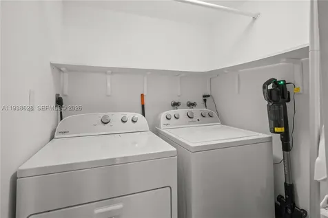 2843 S Bayshore Drive Miami FL 33133