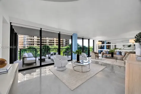 2843 S Bayshore Drive Miami FL 33133