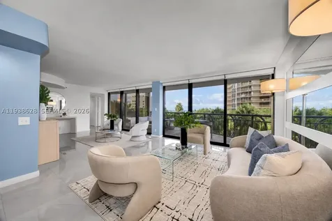 2843 S Bayshore Drive Miami FL 33133