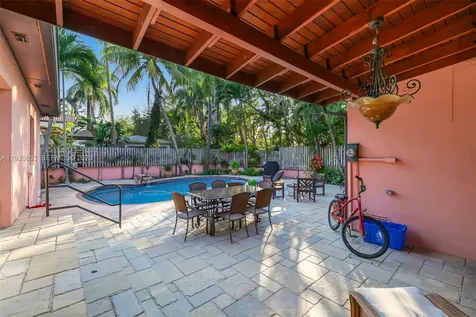 2650 Hilola Street Miami FL 33133