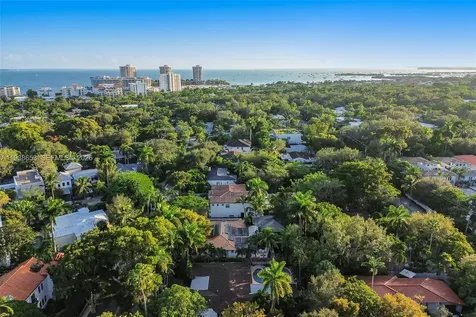 2650 Hilola Street Miami FL 33133