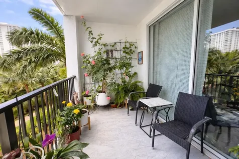 17150 N Bay Road Sunny Isles Beach FL 33160