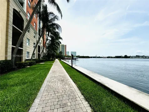17150 N Bay Road Sunny Isles Beach FL 33160