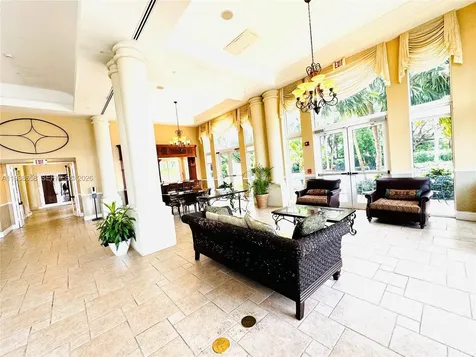 17150 N Bay Road Sunny Isles Beach FL 33160