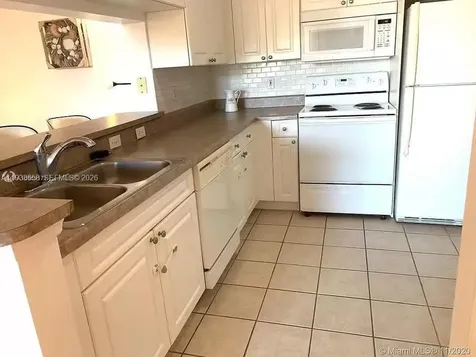 17150 N Bay Road Sunny Isles Beach FL 33160