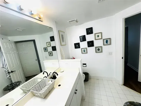 17150 N Bay Road Sunny Isles Beach FL 33160