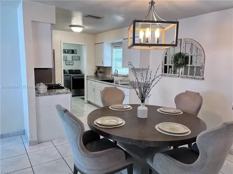 614 6th Avenue Circle Other City - In The State Of Florida FL 34142