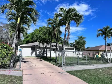 614 6th Avenue Circle Other City - In The State Of Florida FL 34142