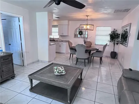 614 6th Avenue Circle Other City - In The State Of Florida FL 34142