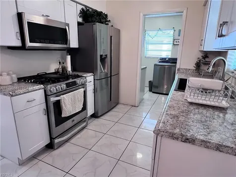 614 6th Avenue Circle Other City - In The State Of Florida FL 34142