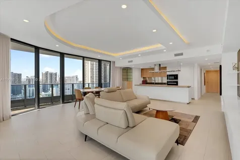 1000 Brickell Plaza Miami FL 33131