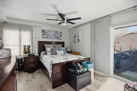 13574 SW 49th Lane Miami FL 33175
