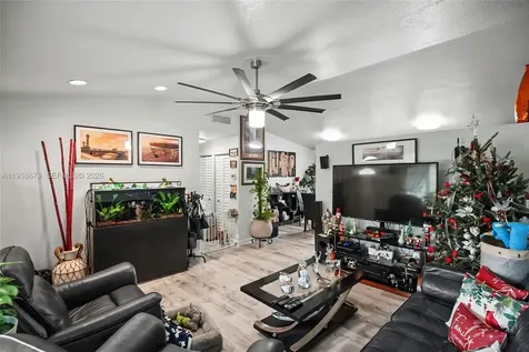 13574 SW 49th Lane Miami FL 33175