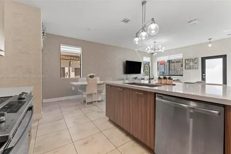 8367 Central Park Boulevard Doral FL 33166