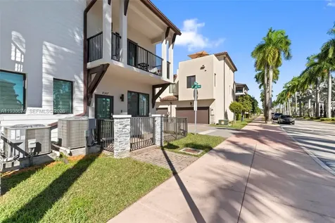8367 Central Park Boulevard Doral FL 33166