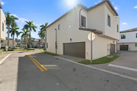 8367 Central Park Boulevard Doral FL 33166