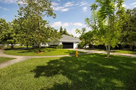 7701 SW 176th Street Palmetto Bay FL 33157