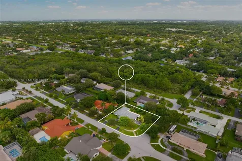7701 SW 176th Street Palmetto Bay FL 33157