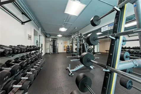 60 SW 13th Street Miami FL 33130