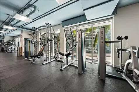 60 SW 13th Street Miami FL 33130