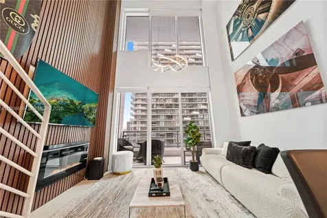 60 SW 13th Street Miami FL 33130