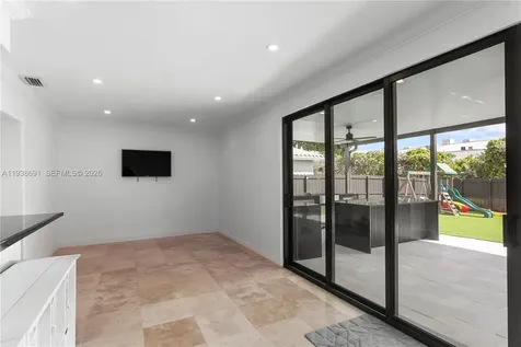 1315 N 47th Avenue Hollywood FL 33021