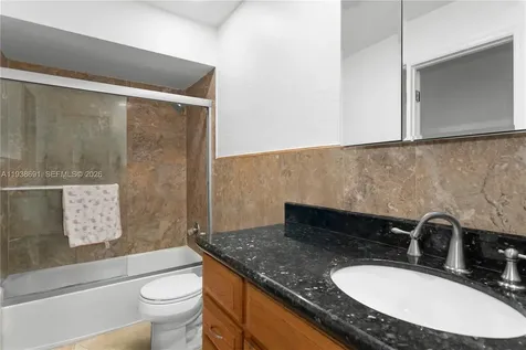 1315 N 47th Avenue Hollywood FL 33021
