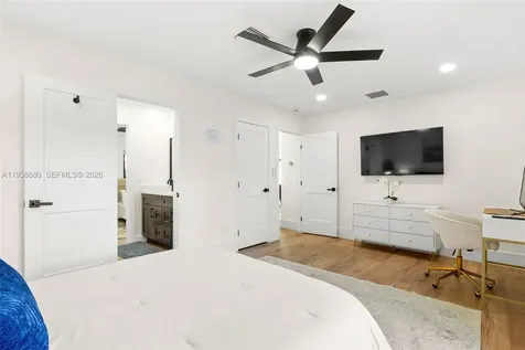 3540 NE 28th Avenue Lighthouse Point FL 33064