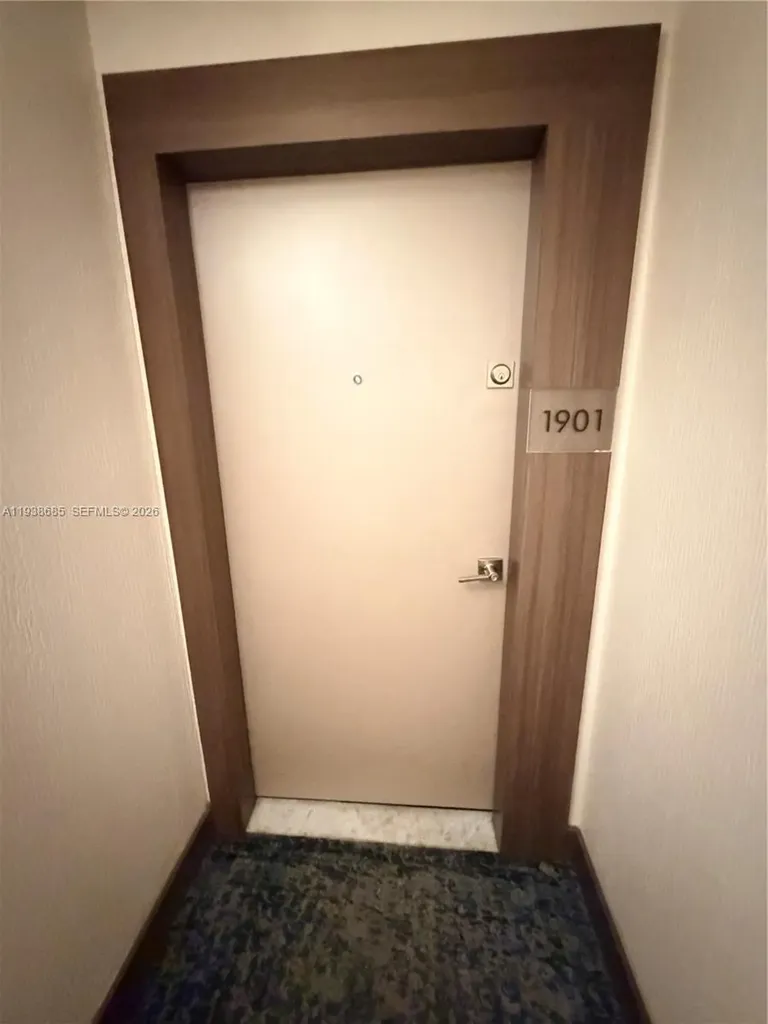 3701 N Country Club Drive Aventura FL 33180