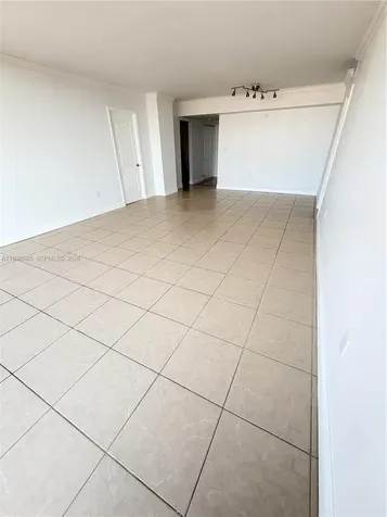 3701 N Country Club Drive Aventura FL 33180