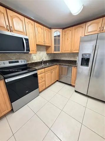 3701 N Country Club Drive Aventura FL 33180