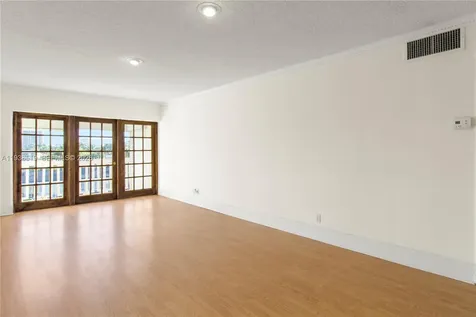 455 Paradise Isle Boulevard Hallandale Beach FL 33009